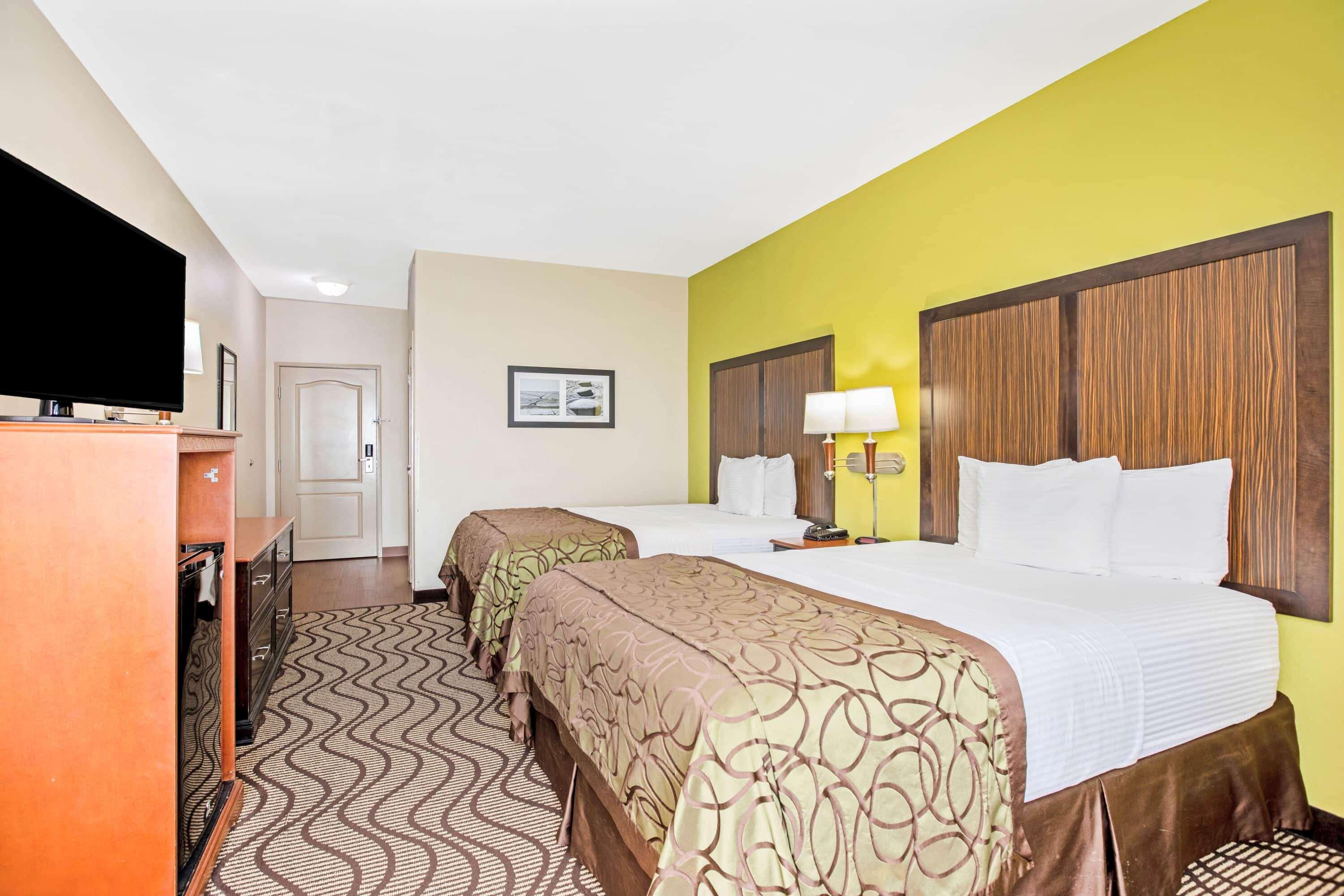 La Quinta By Wyndham Corpus Christi Airport Hotel Exterior photo